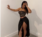 Real curvy 🍑 fun and discreet ❤️