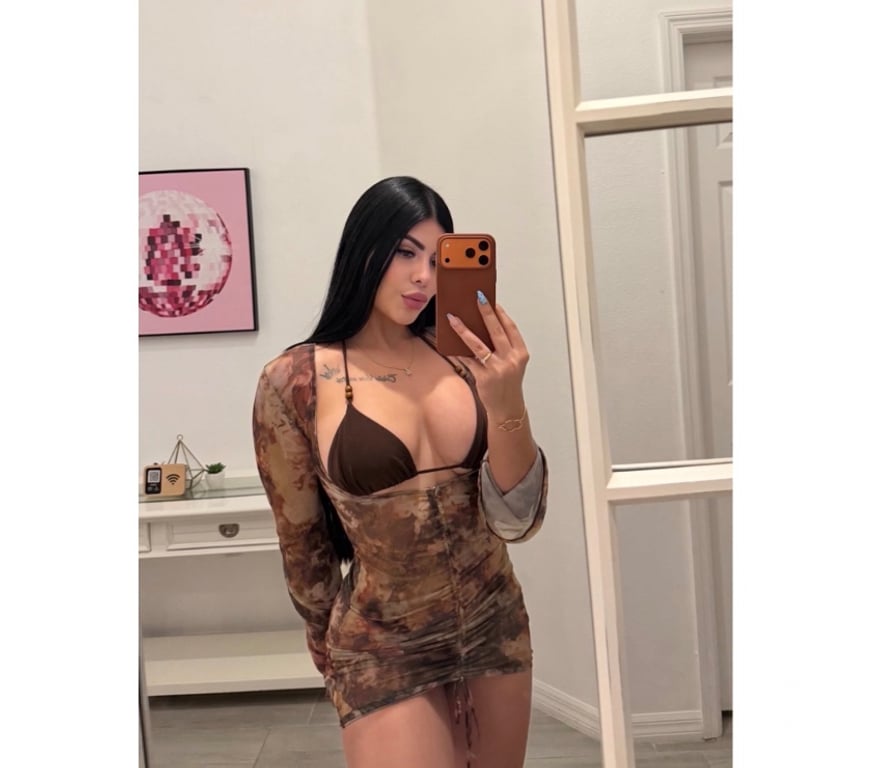 Escorts Hertfordshire Watford - Photos for 💯 REAL PIC 🔥 ATTRACTIVE GIRL FOR COMPANY 💋