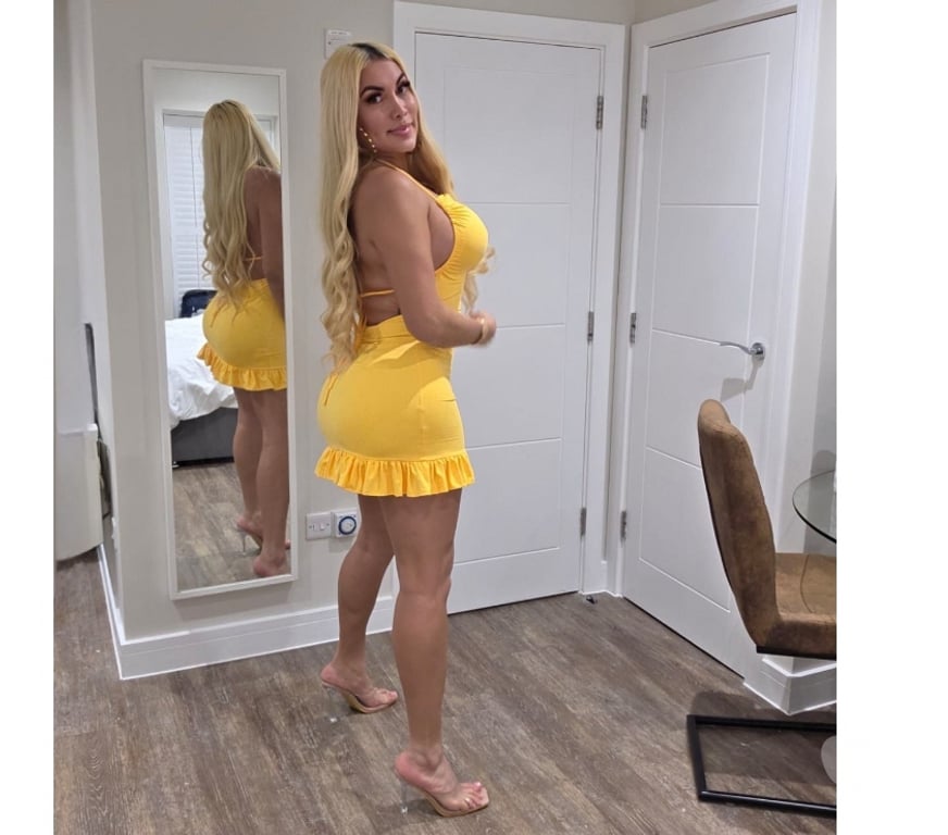 Trans Escorts Cardiff Cardiff City Centre - Cardiff - Photos for Sherezade TRANS🍆🍑💋OWO-DOMINATION-TOYS in NEWPORT