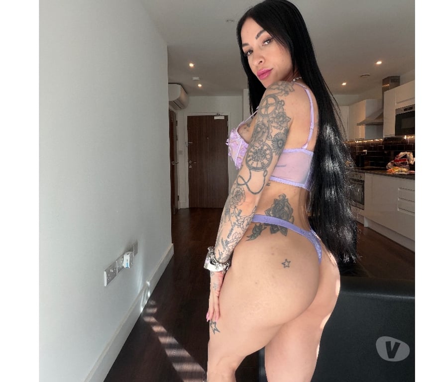 Escorts South West London Merton Park Station - South West London - Photos for Skinny Brazilian girl 🇧🇷🔥