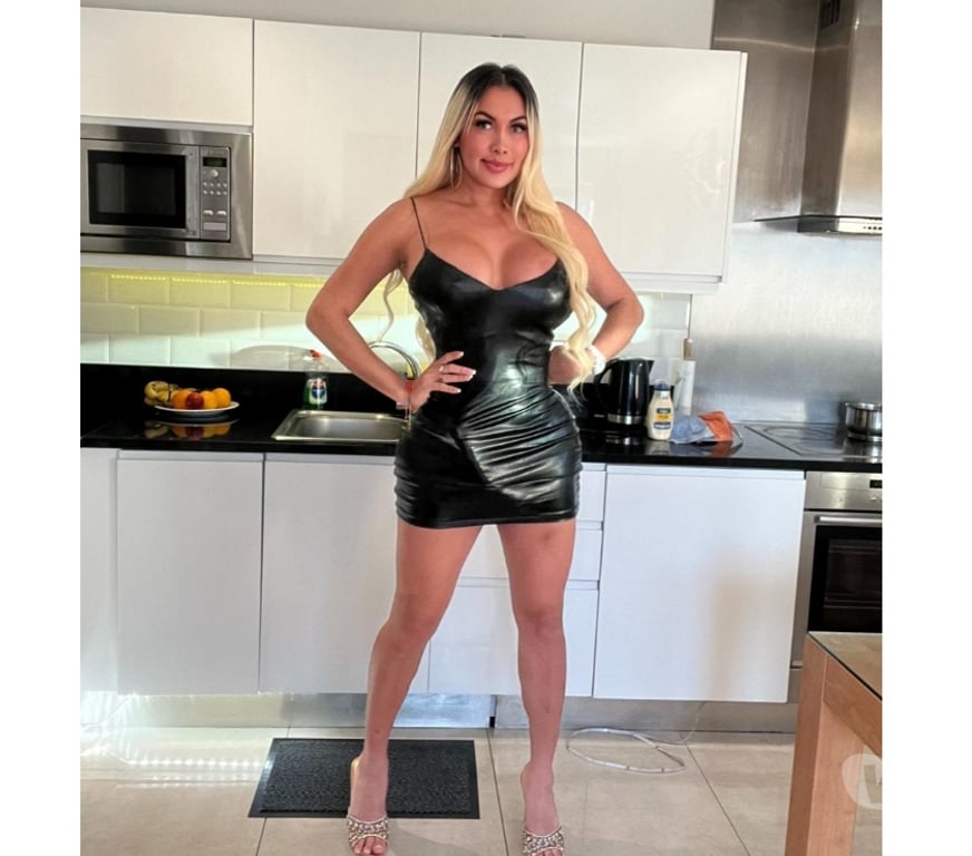 Escorts Cardiff Cardiff City Centre - Cardiff - Photos for Sherezade Blonde TRANS🍆🍑💋OWO-DOMINATION-TOYS