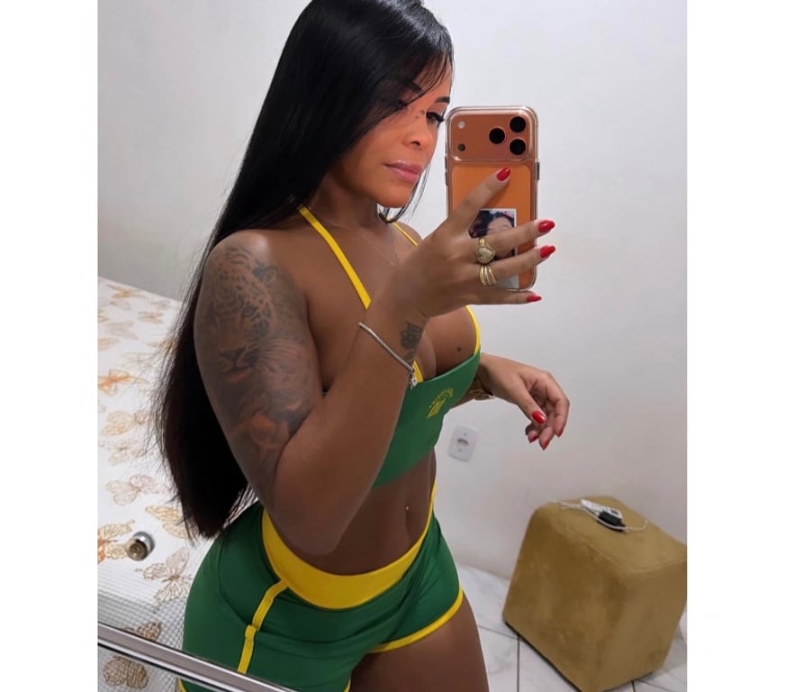 Escorts North West London Harrow - Photos for Sensual, very discreet and accommodating🥰