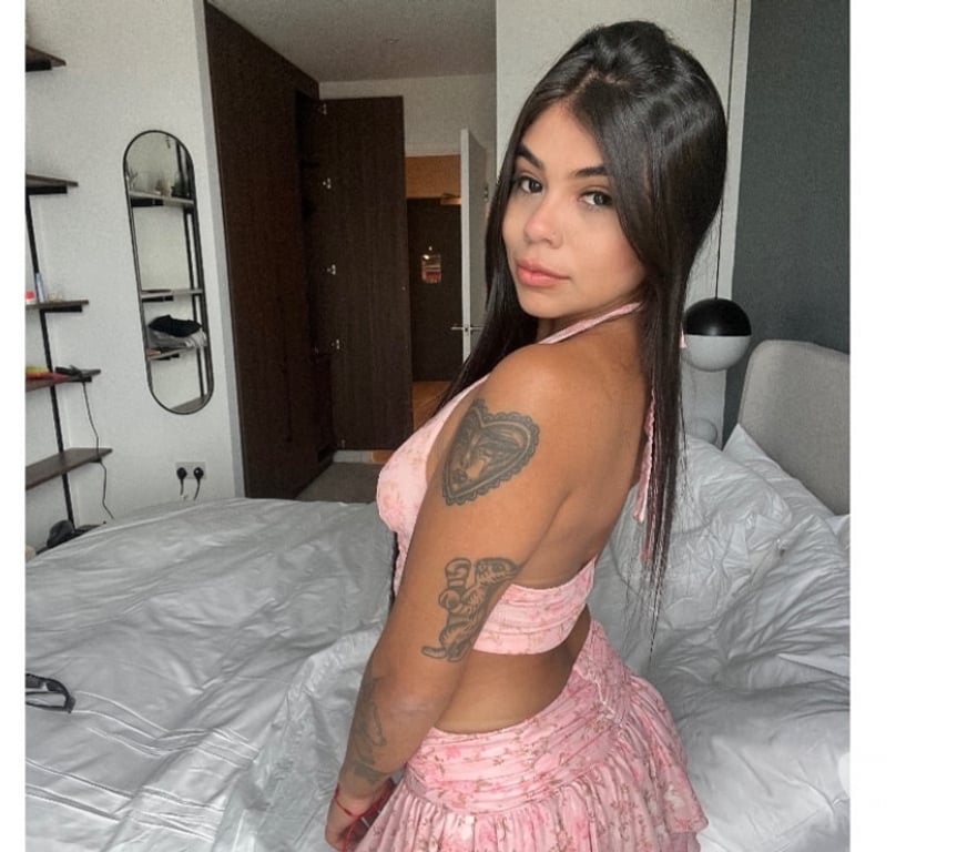 Escorts Oxfordshire Cherwell - Photos for Bella, Sweet e Sexy Brazilian Girl 💋24 7