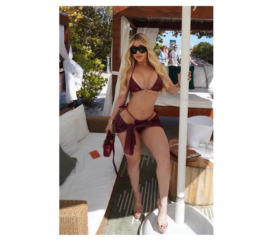 Escorts Hampshire Southampton - Photos for Carol party girl in Southampton
