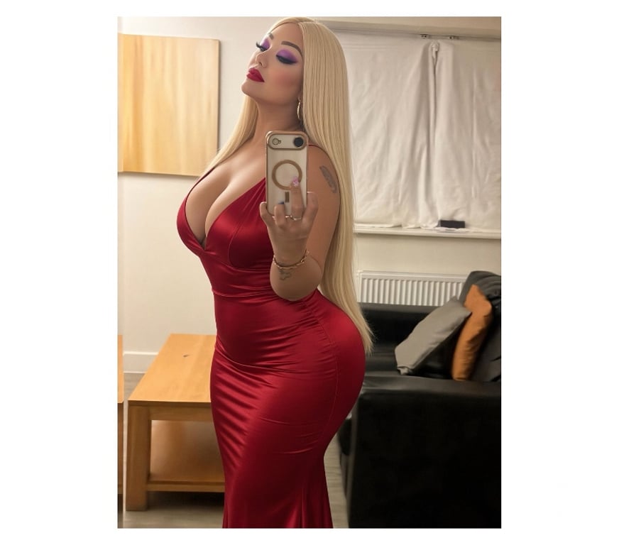 Escorts West Midlands Coventry - Photos for Sofia – Your Sexy Colombian Girlfriend