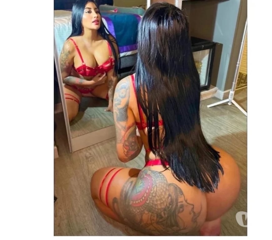 Escorts West London Hillingdon - Photos for LORENA🍑🍿BIG CURVES 🍑WHATSAPP ✅