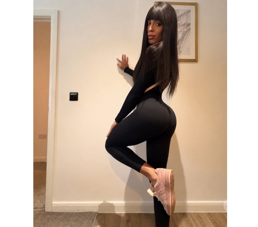 Trans Escorts Cardiff Cardiff City Centre - Cardiff - Photos for BRENDA HOT🔥TS XXL🔞🍑FULL SERVICE👌P@RTTY 🥳