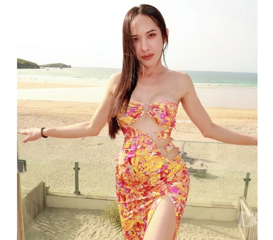 Escorts Norfolk Norwich - Photos for Hot Thai TS Sammy in Norwich. 100% Real Pics!