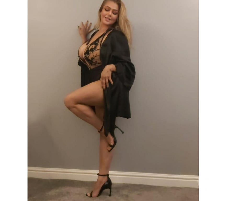 Escorts Shropshire Telford and Wrekin - Photos for 🔥💋 COLOMBIAN LOLA — HOT NEW GIRL IN TOWN! 💋🔥