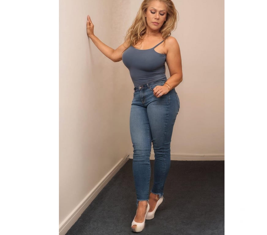Escorts Shropshire Telford and Wrekin - Photos for 🎉💋 HOT, FUN-LOVING LATINA ! YOUR PARTY GIRL! 🫦🔥