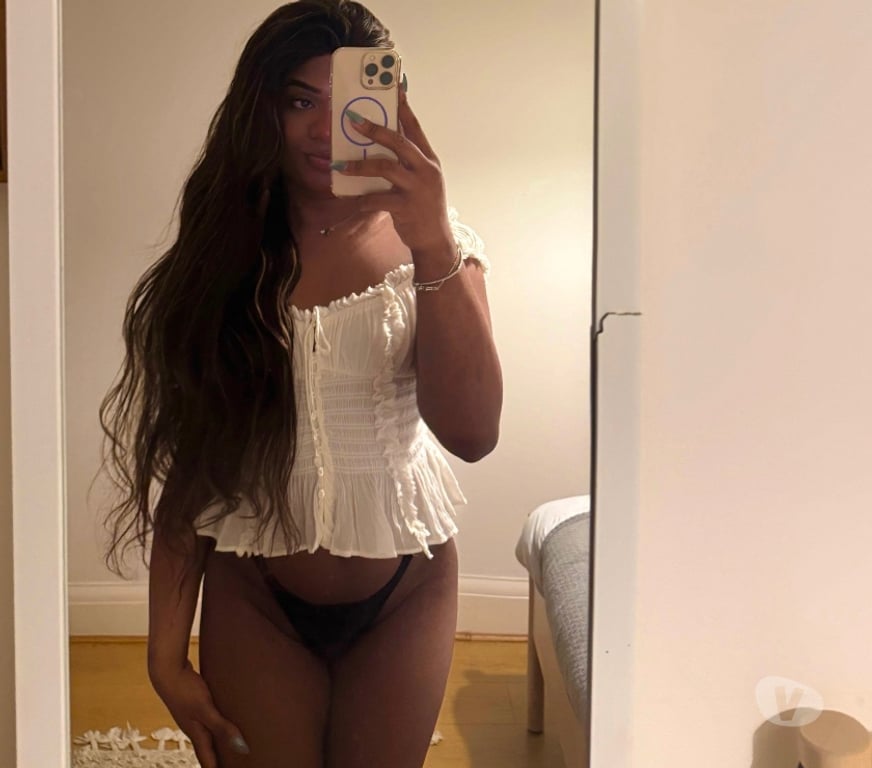 Trans Escorts Cardiff Cardiff City Centre - Cardiff - Photos for LARYSSAH BRAZILIAN🇧🇷🔥HUNG🔥🥳PARTY🥳