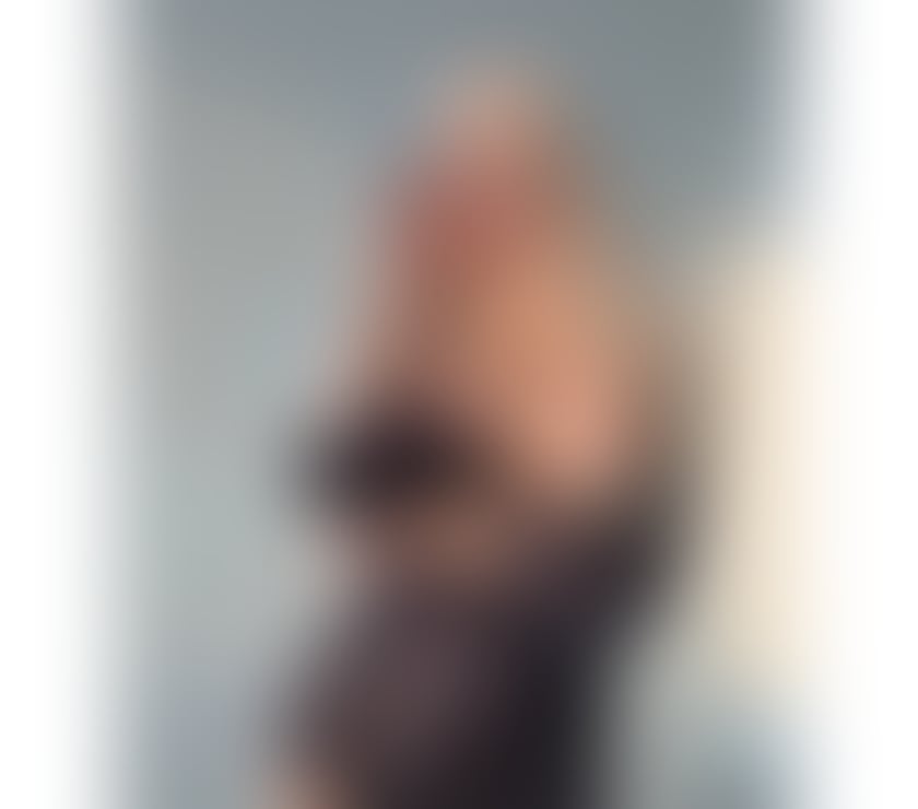 Escorts East London Bow - East London - Photos for Anne 100%real 🇧🇷👩‍🦳🍭 Party 🥳
