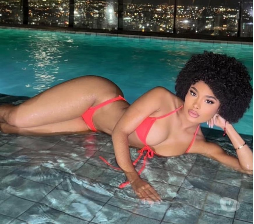 Escorts East London Bermondsey Station - East London - Photos for Karol Braziliaaan