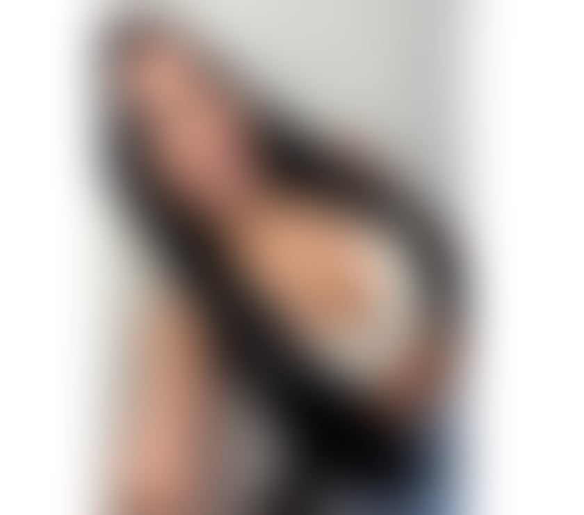 Escorts West Yorkshire Leeds - Photos for Polly 😈 Big Bum 🍑 party girl