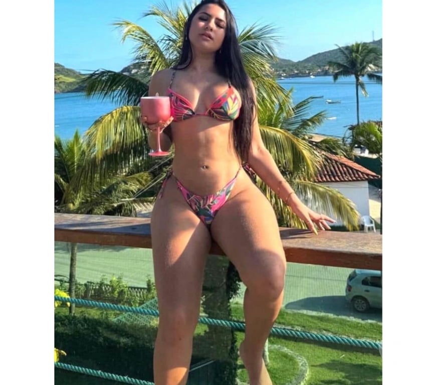 Escorts Reading Reading Town Centre - Reading - Photos for FLÁVIA 🇧🇷 GFE 🔥 FIRST TIME HERE