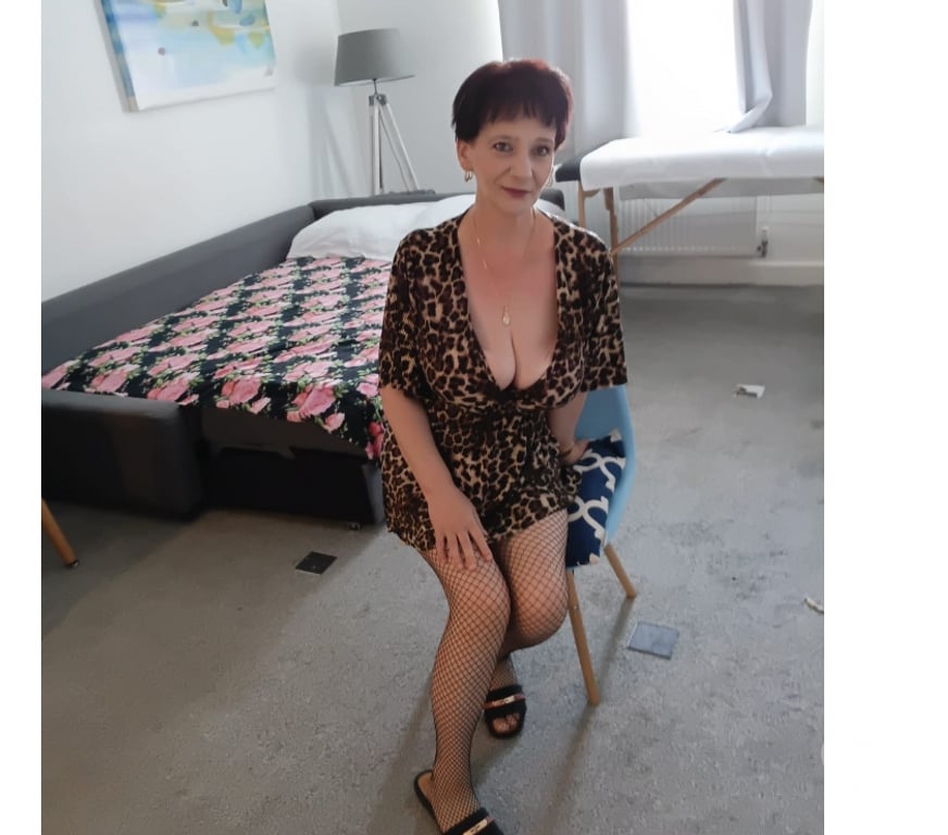 Escorts Slough Slough Town Centre - Slough - Photos for Luiza- mature lady from POLAND