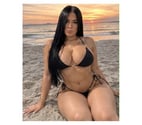 Hey, Latina girl, hot cave owo🔥🍇🍑