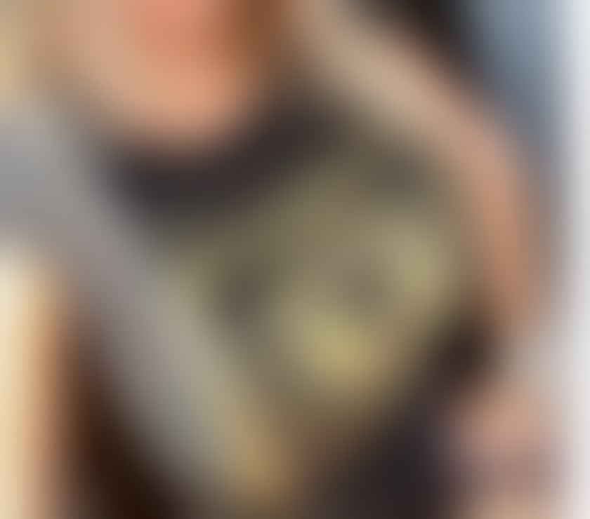 Escorts South East London Bromley - Photos for Yailyn Party girl sexyy hot 🔥 Lady