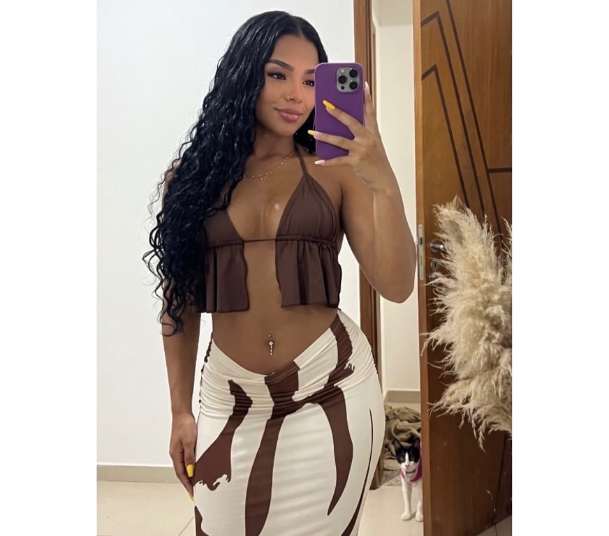 Escorts Hertfordshire Watford - Photos for Beautiful and elegant girl available