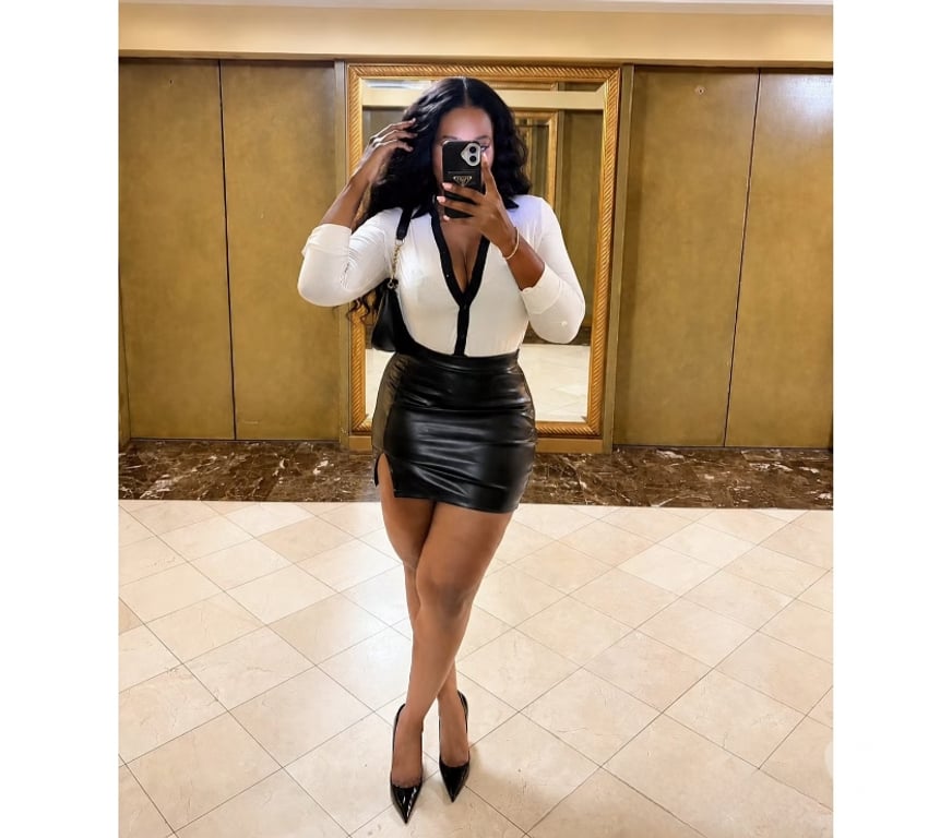 Escorts North London Enfield - Photos for TEXT ME ONLY WHATSAPP🔥🌸OWO🩷 AVAILABLE 💋 PARTY