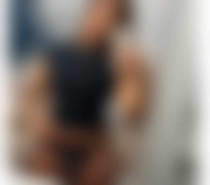 Escorts South East London Brixton - South East London - Photos for LAURA & Sami 🍓🇺🇾 Latina's Hot party 🍓🇺🇾