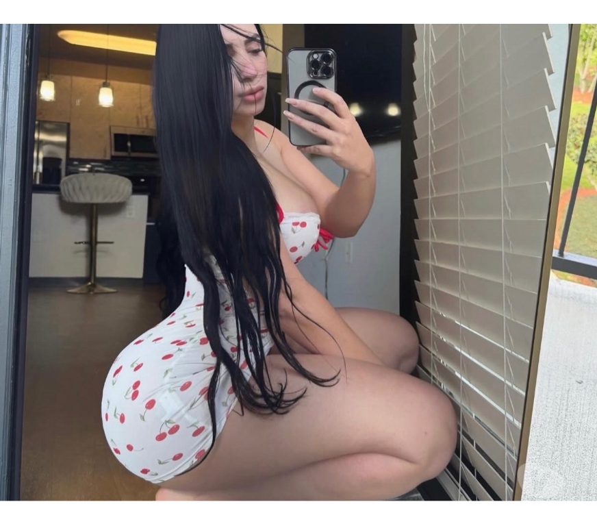 Escorts Glasgow Glasgow City Centre - Glasgow - Photos for ALEXA NEW COLOMBIAN HORNY 🔝🔥🫦