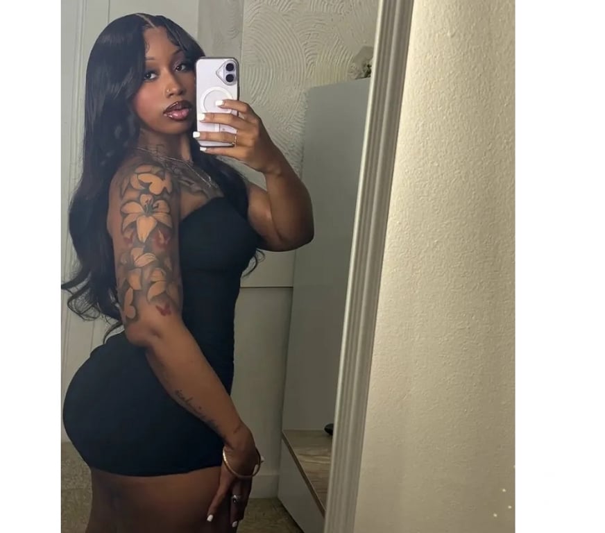 Escorts West Midlands Birmingham - Photos for TWO GIIRL IN TOWN 💟 BEST SERVICE