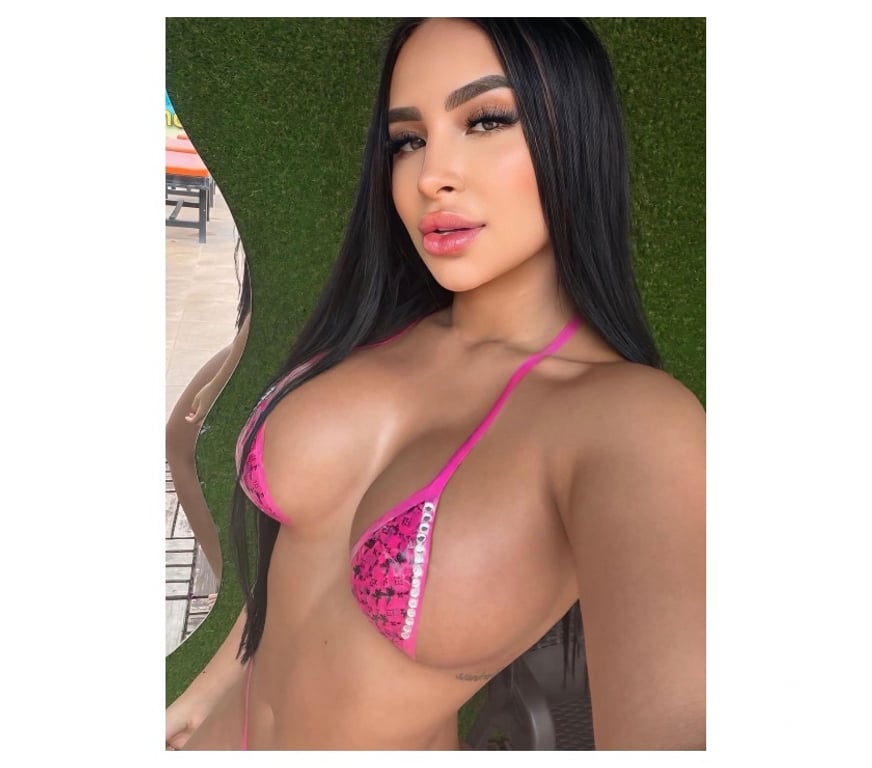 Escorts West London East Acton - West London - Photos for 💋 CHARMING, HOT AND IMPOSSIBLE TO FORGET 🔥