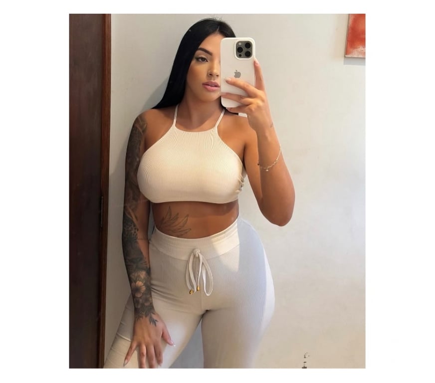 Escorts West London Acton Central Station - West London - Photos for 💯 REAL PIC 🔥 ATTRACTIVE GIRL FOR COMPANY 💋