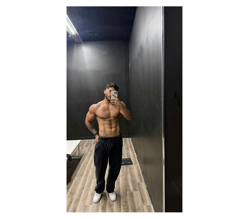  Gay massage Cornwall Falmouth - Cornwall - Photos for Dominant Eduardo Top 😈