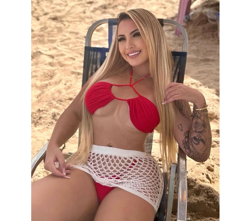 Escorts West London Acton - West London - Photos for RELAXED, SEXY AND NATURALLY ATTRACTIVE ❤️‍🔥