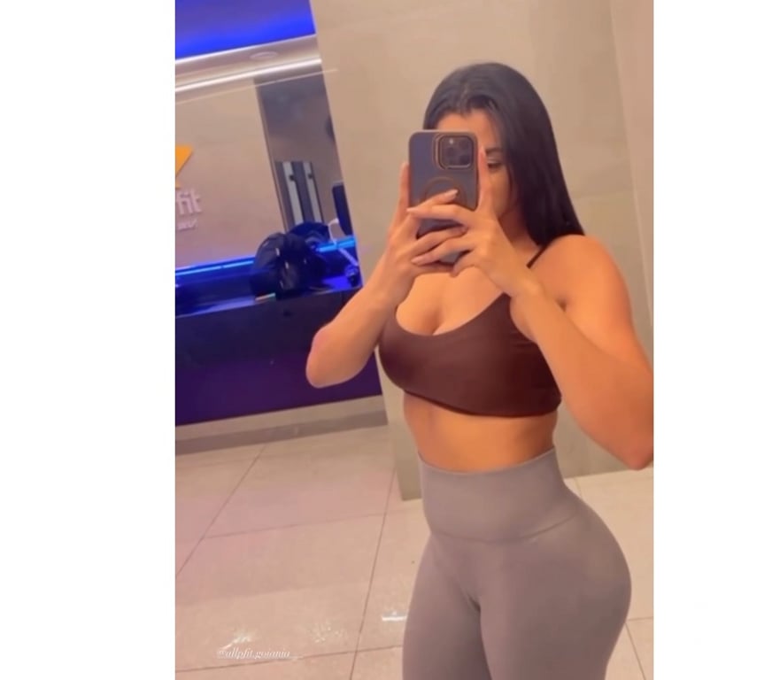 Escorts Bedfordshire Luton - Photos for Debora Brazilian Girl