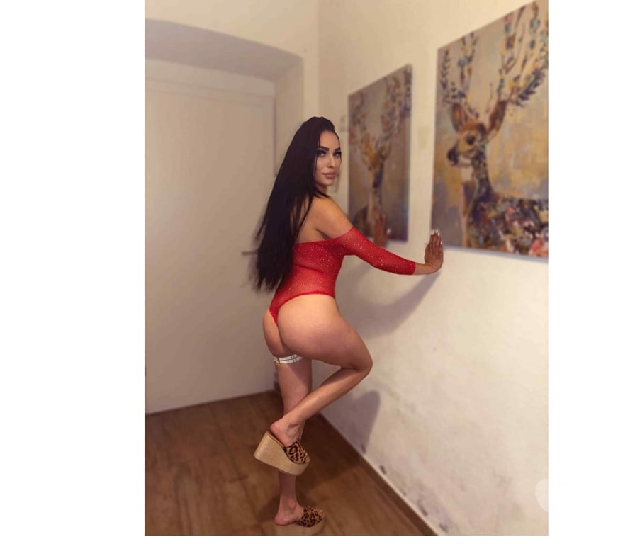 Escorts South East London Woolwich - South East London - Photos for ❤️💣 🔥 ALY New In Town 🔥💣❤️