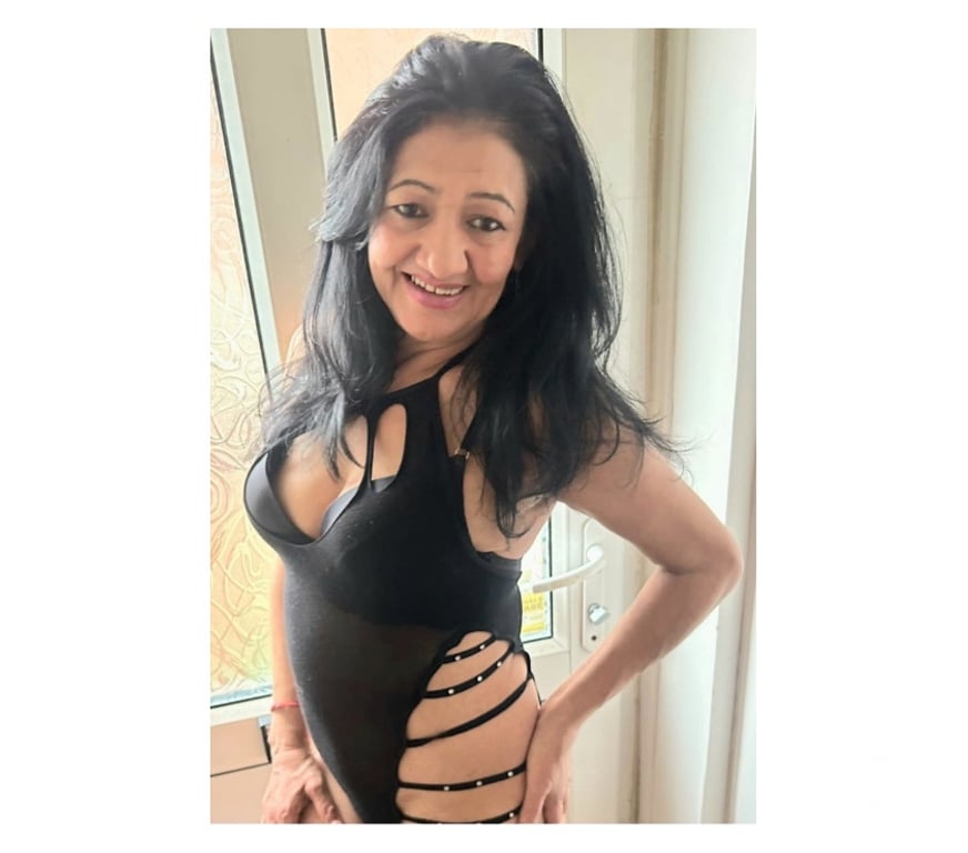 Escorts Ealing Southall - Ealing - Photos for Mira milf🔞party girl🔞