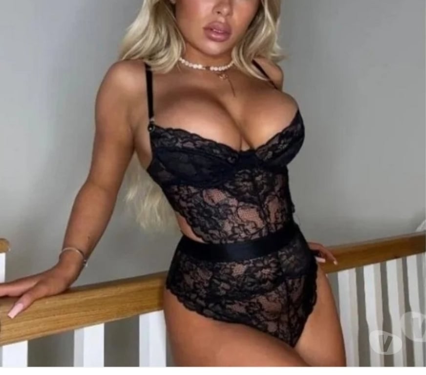 Escorts Surrey Reigate and Banstead - Photos for NEW IN TOW🥰BEST PARTY🥂OUTCALL ONLY