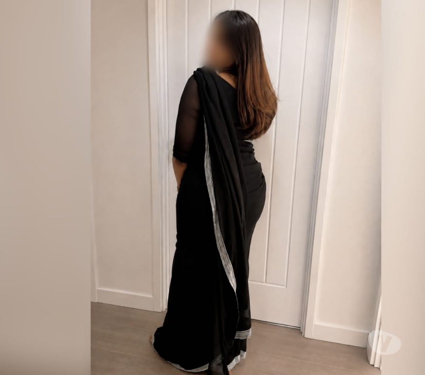 Escorts Lancashire Pendle - Photos for KANMANI BANGALORE TAMIL INDIAN GIRL IN NELSON 👧 💋