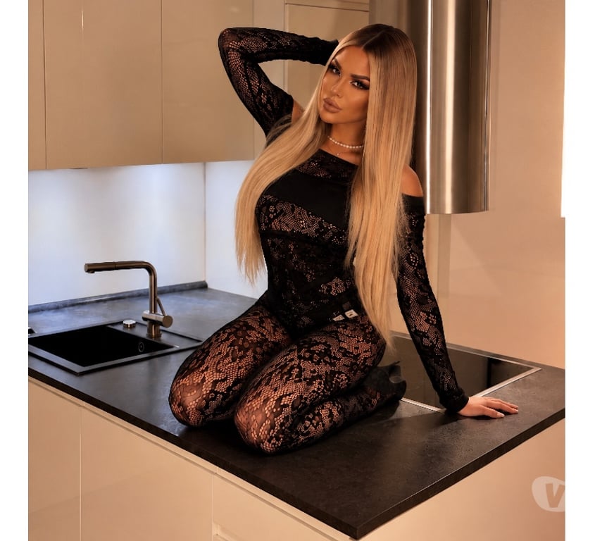 Trans Escorts West Yorkshire Leeds - Photos for TS P4RTY 🥳 MIRELA FULL SERVICE 🫦