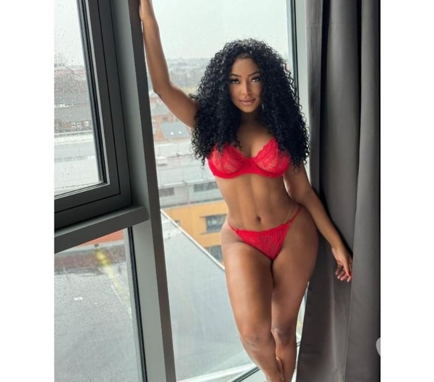 Escorts Cheshire East Crewe - Cheshire East - Photos for SEXY MULATA BEST PARTY NEW IN TOWN