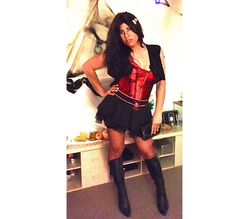 Trans Escorts Aberdeen Aberdeen City Centre - Aberdeen - Photos for CITY CENTRE HOT BRAZILIAN KARAN TRANS 9.5 INCHES VERY HARD