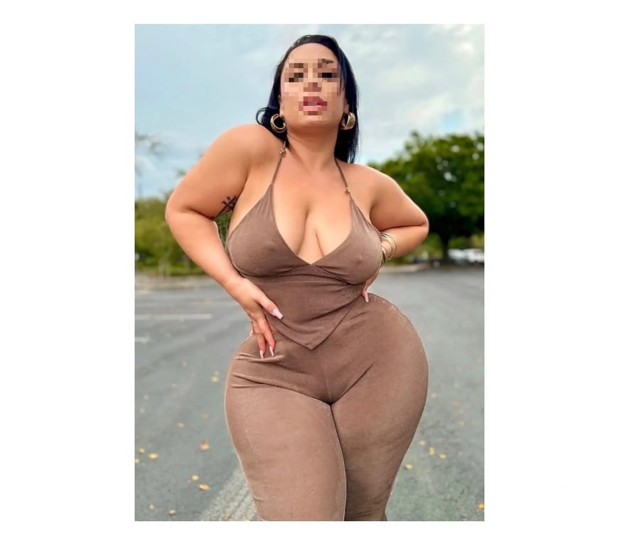 Escorts East London Redbridge - Photos for 🍑🔥HOT BRUNETTE AVAILABLE NOW🍑🔥