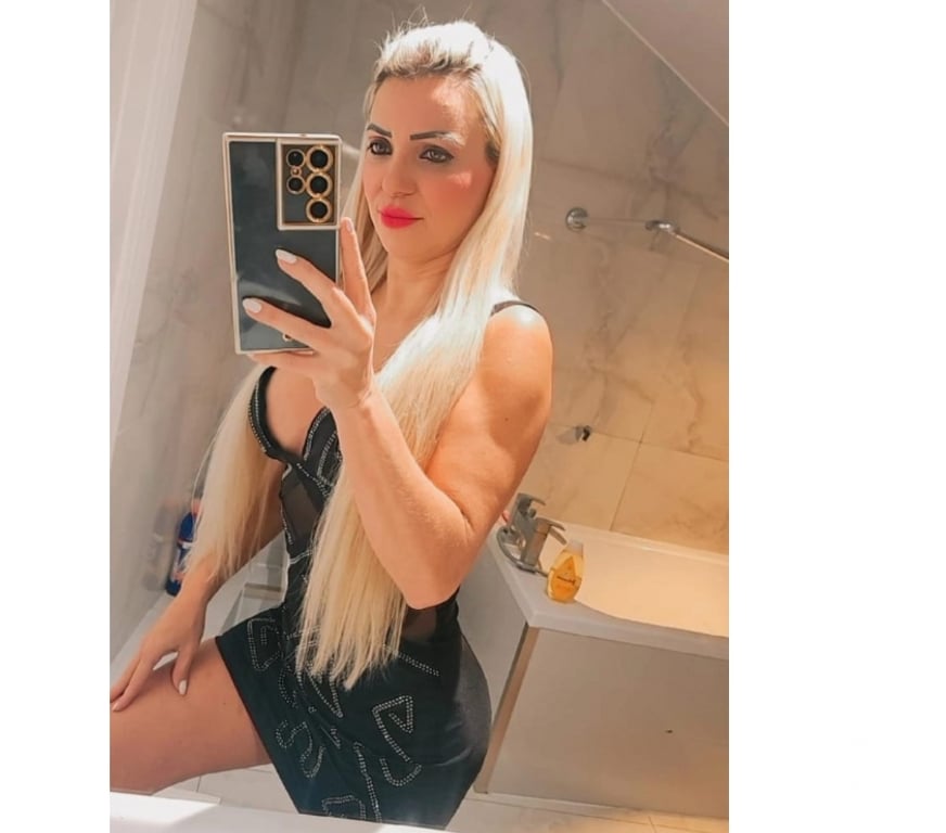 Escorts Hertfordshire Watford - Photos for CARLINHA ❤️❤️🍆🍑💯🥰