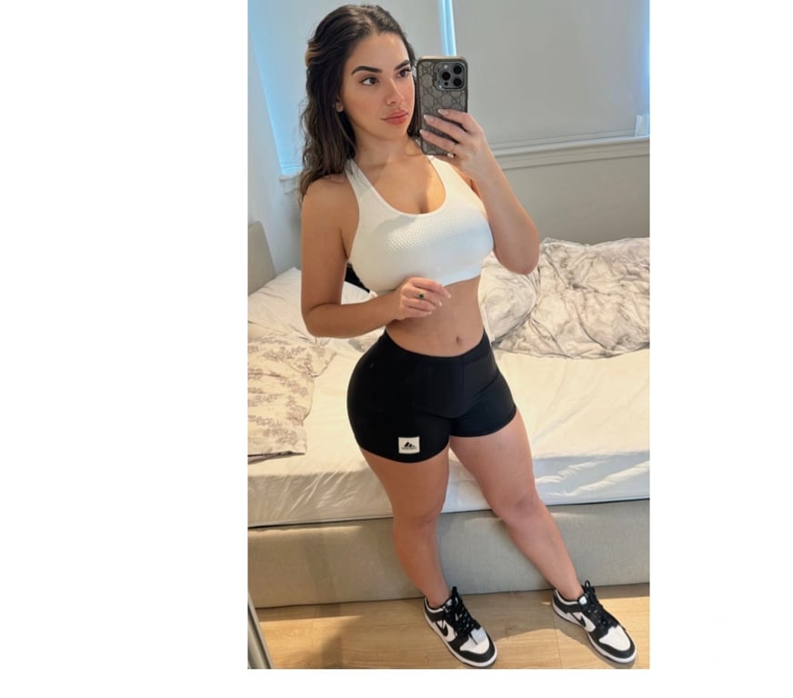 Escorts Cardiff Cardiff City Centre - Cardiff - Photos for BEATRIZ BIG BREASTS