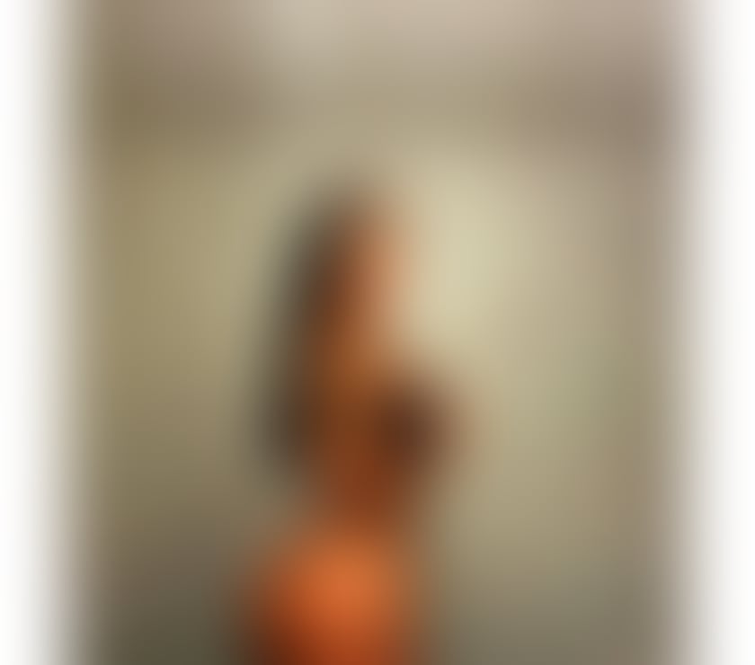 Escorts Kent Maidstone - Photos for Elly party Back