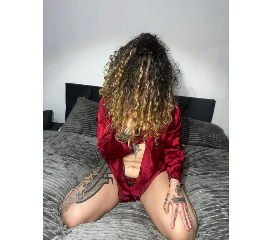 Escorts Barnet Mill Hill East Station - Barnet - Photos for INDEPENDENT MILF 💦MORROCAN 😈 CURVY🍑 REAL✅️