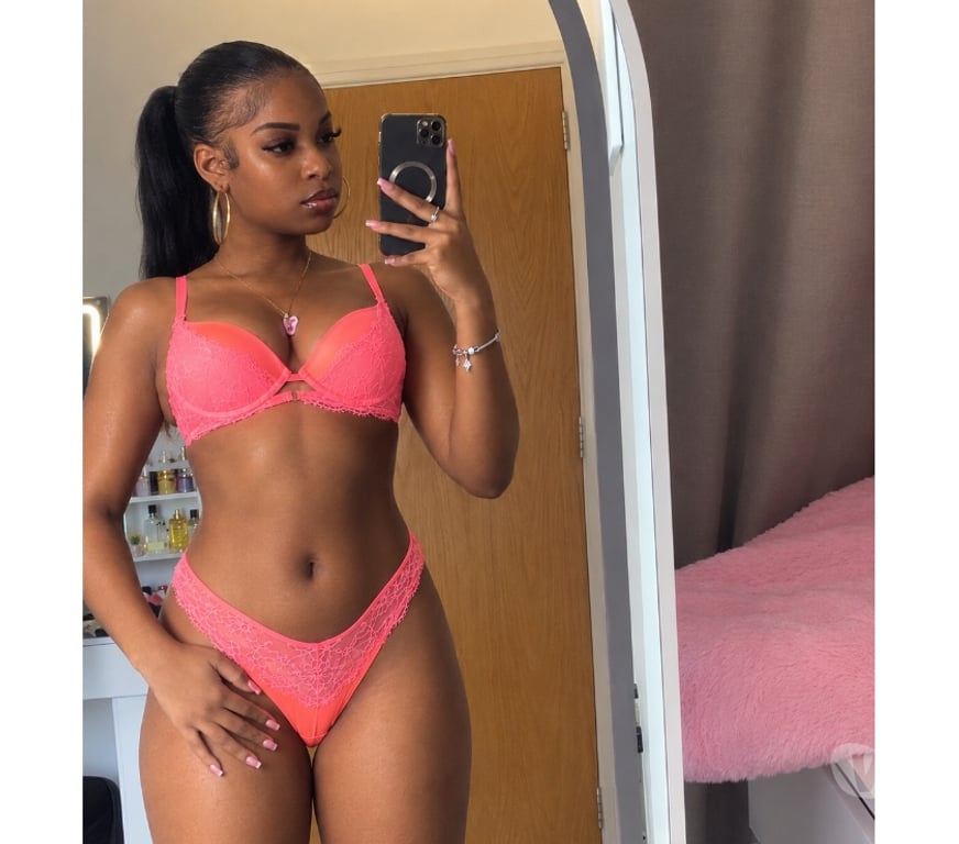 Escorts Bexley Erith - Bexley - Photos for Sweet soft latina🤩fun and relaxing