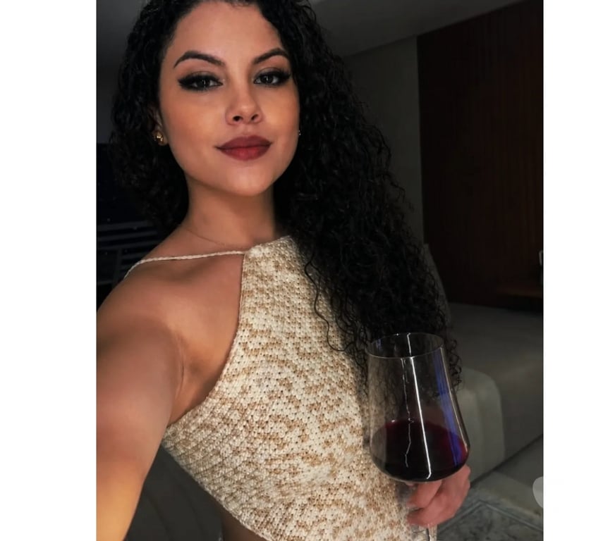 Escorts Hampshire Southampton - Photos for Sexy Lawyer Eva