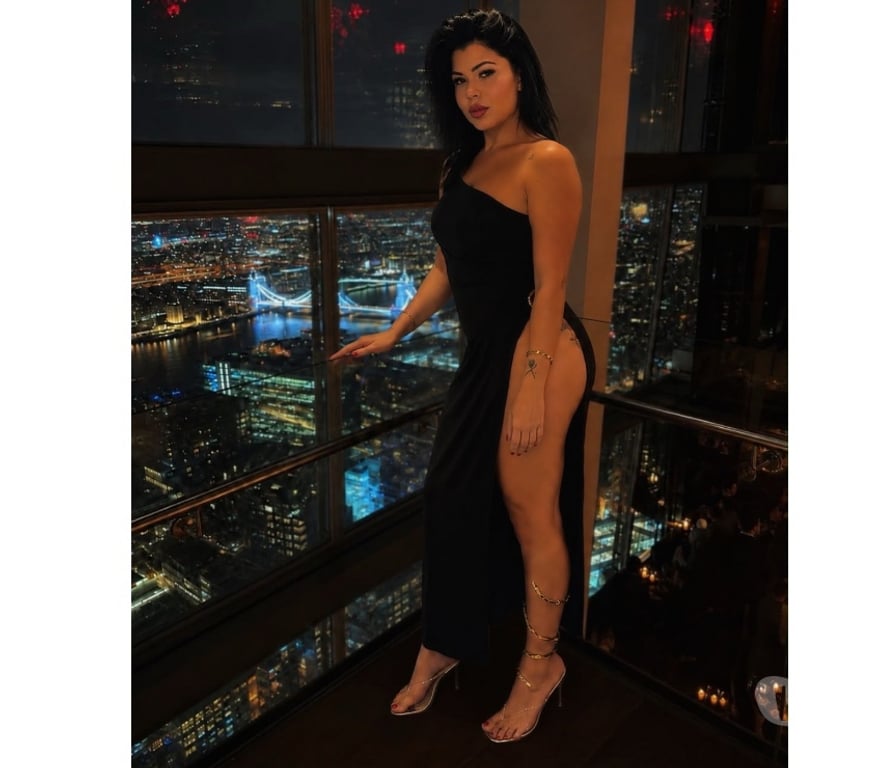 Escorts East Sussex Brighton - Photos for Sweet Jolie Party Girl🍑❤️massage B2B tantric