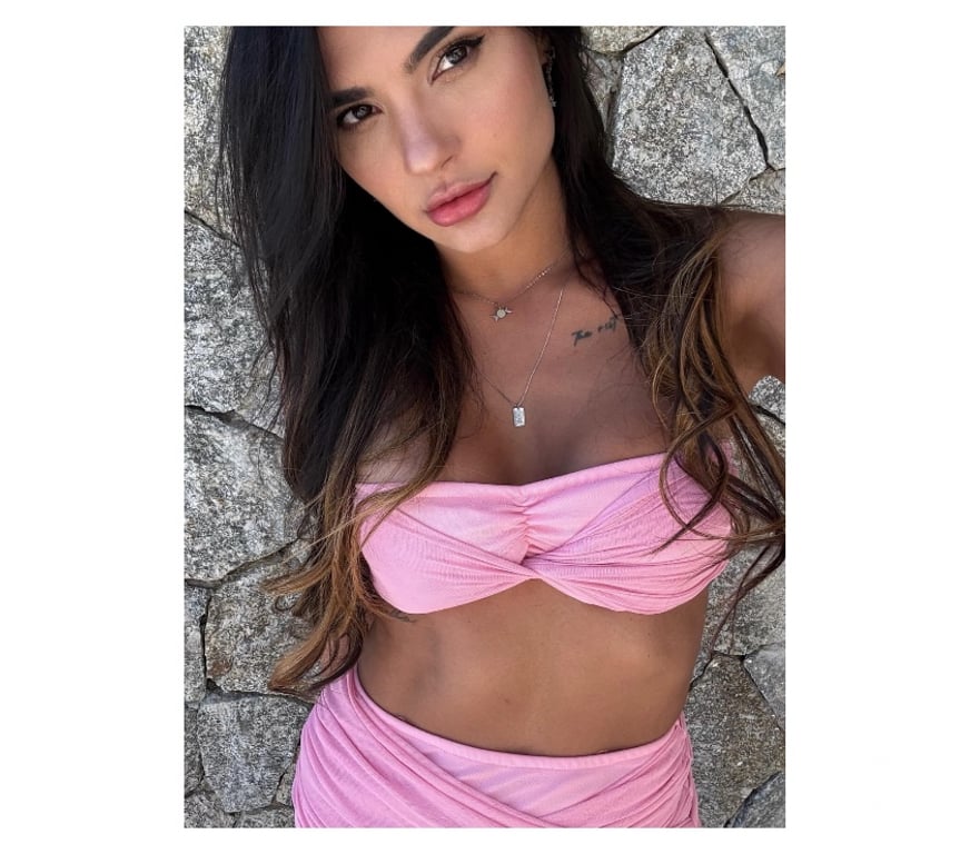 Escorts Oxfordshire Oxford - Photos for Naughty Emily💫🇨🇴Hot Party Girl 💋🪩