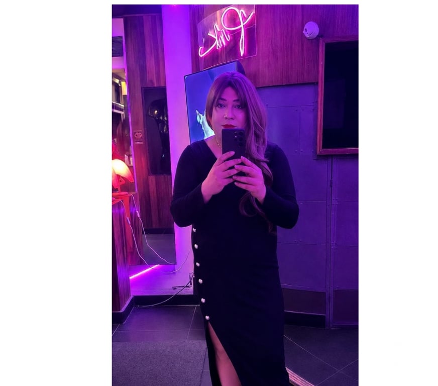  Gay massage West Midlands Birmingham - Photos for Maya back in Birmingham 40£ for 15 minutes 😍