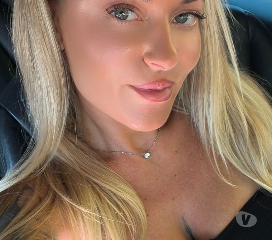 Adult Entertainment South West London Kingston upon Thames - Photos for VIDEO CALL & MORE +447305536221